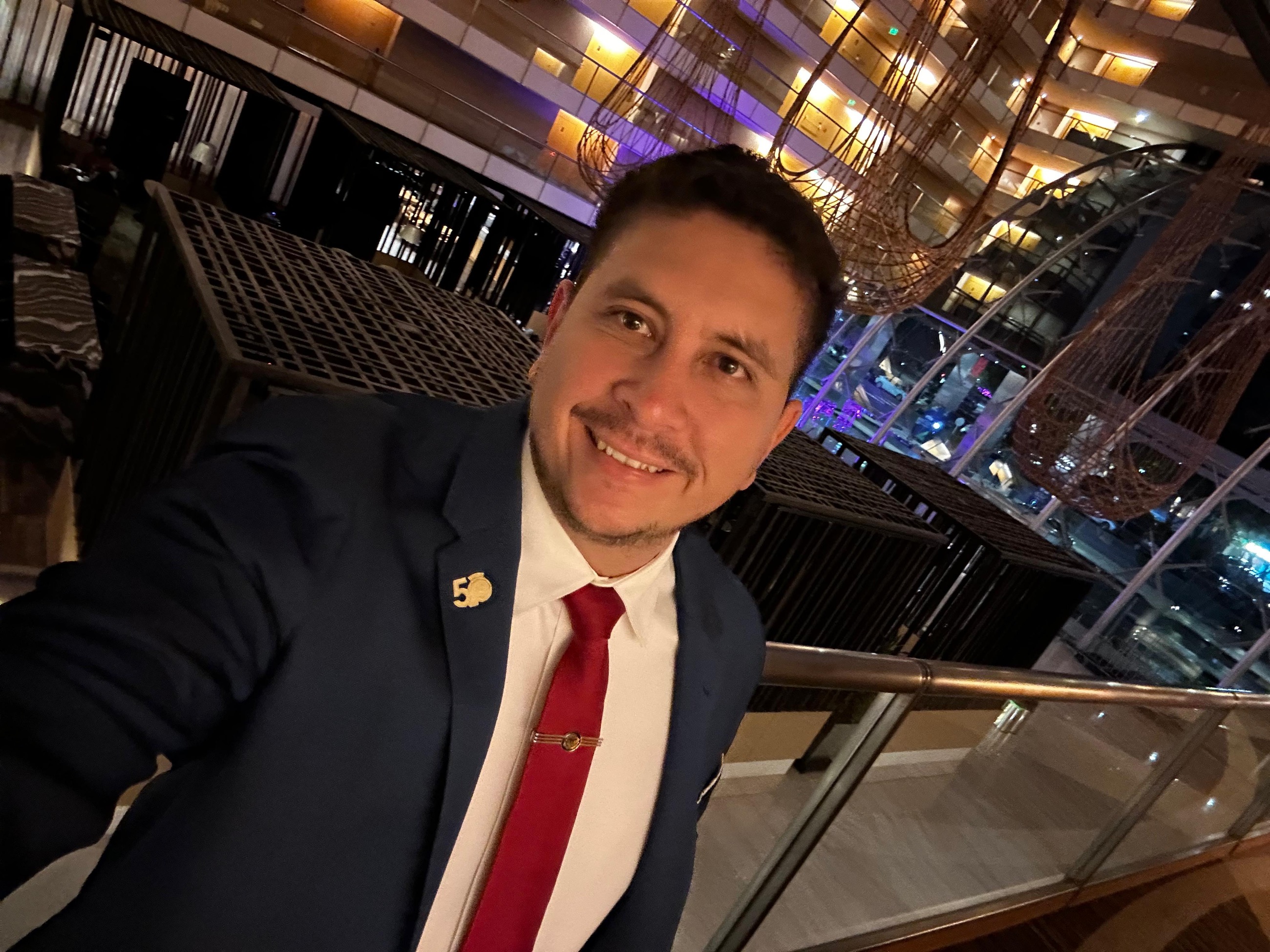 Dr. Francisco Quintana, cirujano plástico